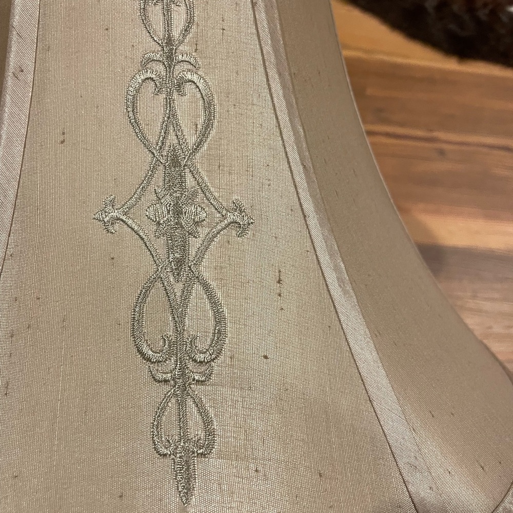 Elegant Cream Lamp Shades with Embroidery - Picture 9 of 10